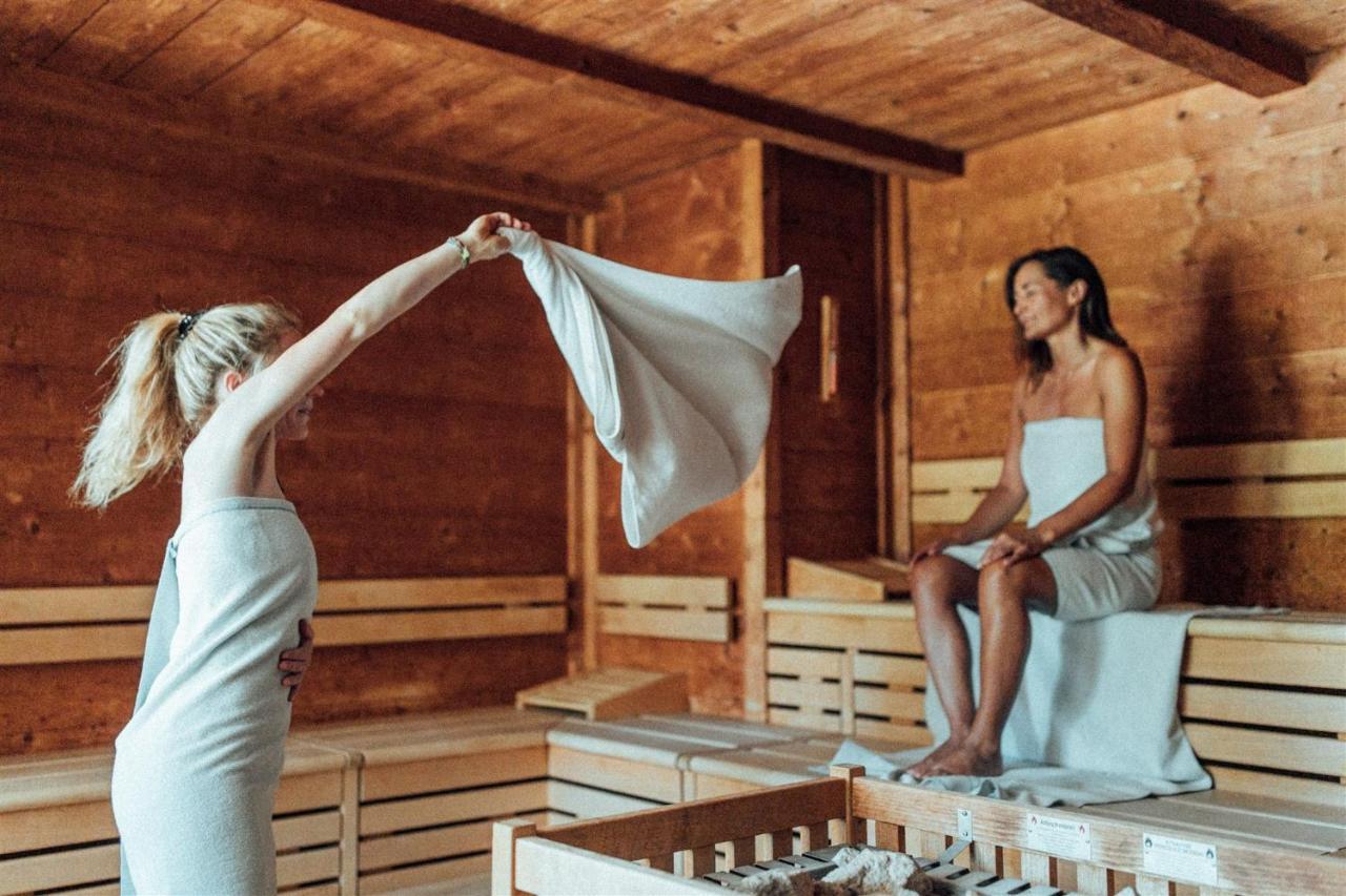 Biohotel Theiner'S Garten Лана Екстериор снимка