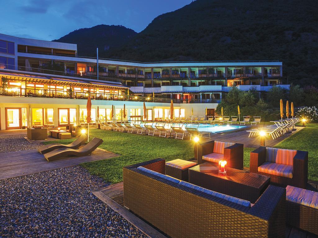 Biohotel Theiner'S Garten Лана Екстериор снимка