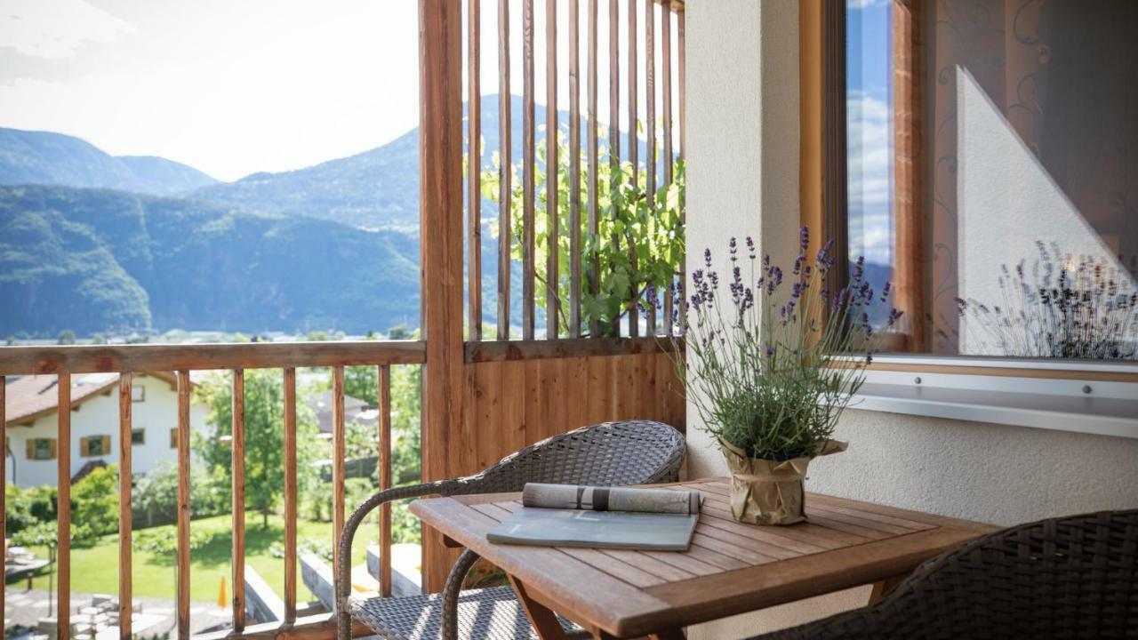 Biohotel Theiner'S Garten Лана Екстериор снимка