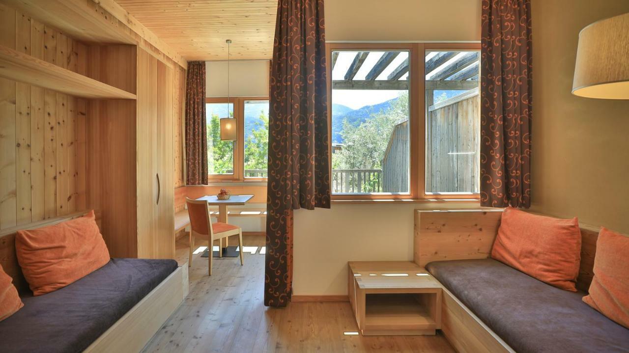 Biohotel Theiner'S Garten Лана Екстериор снимка