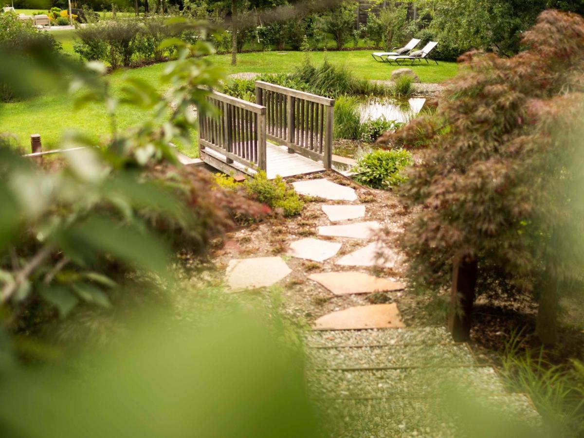 Biohotel Theiner'S Garten Лана Екстериор снимка