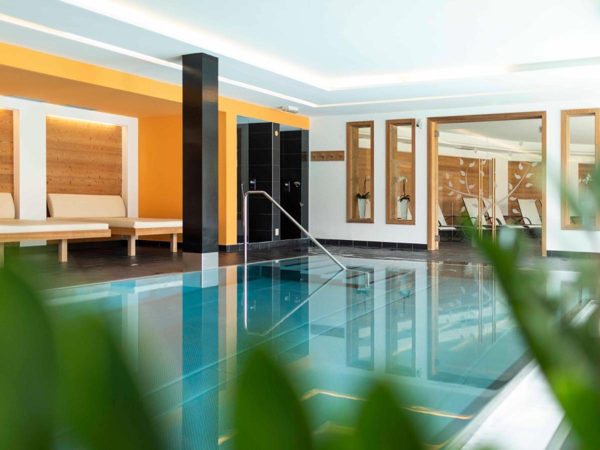 Biohotel Theiner'S Garten Лана Екстериор снимка